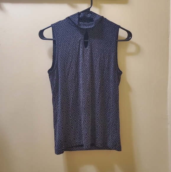 High neck tank - Picture 1 of 5